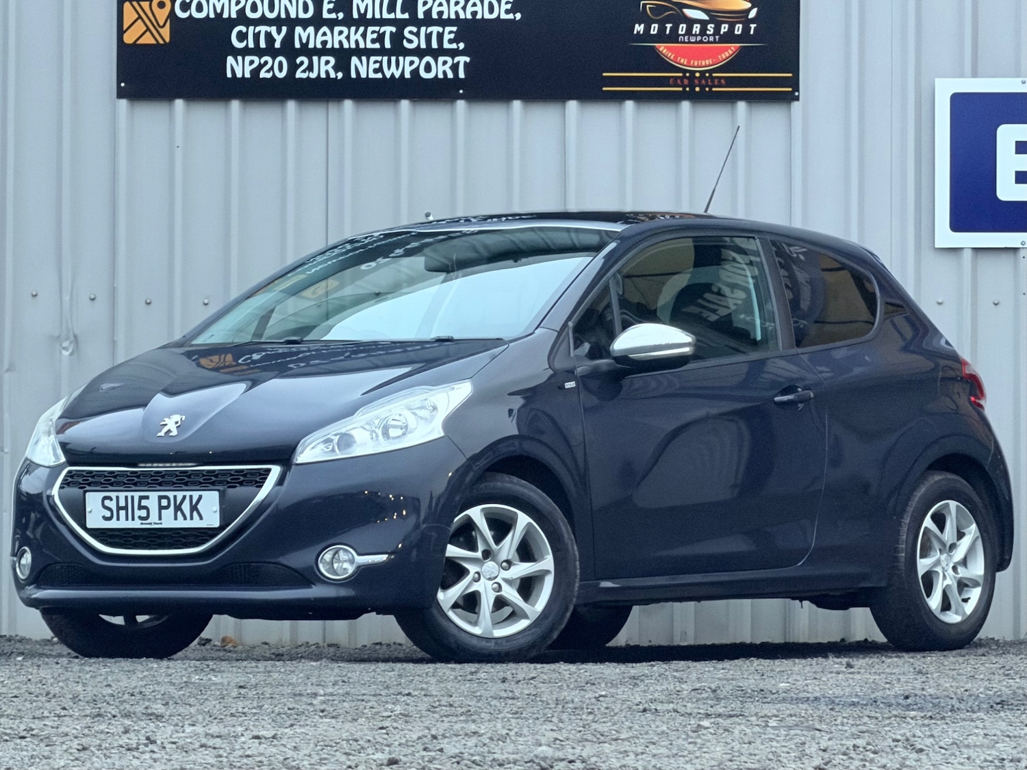 Used Peugeot 208 2015 for sale - 77558826: Photo 3
