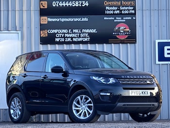 Used Land Rover Discovery Sport 2017 for sale - 76179100: Photo