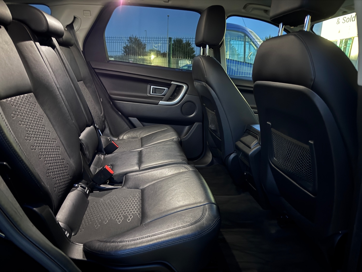 Used Land Rover Discovery Sport 2017 for sale - 76179100: Photo 21