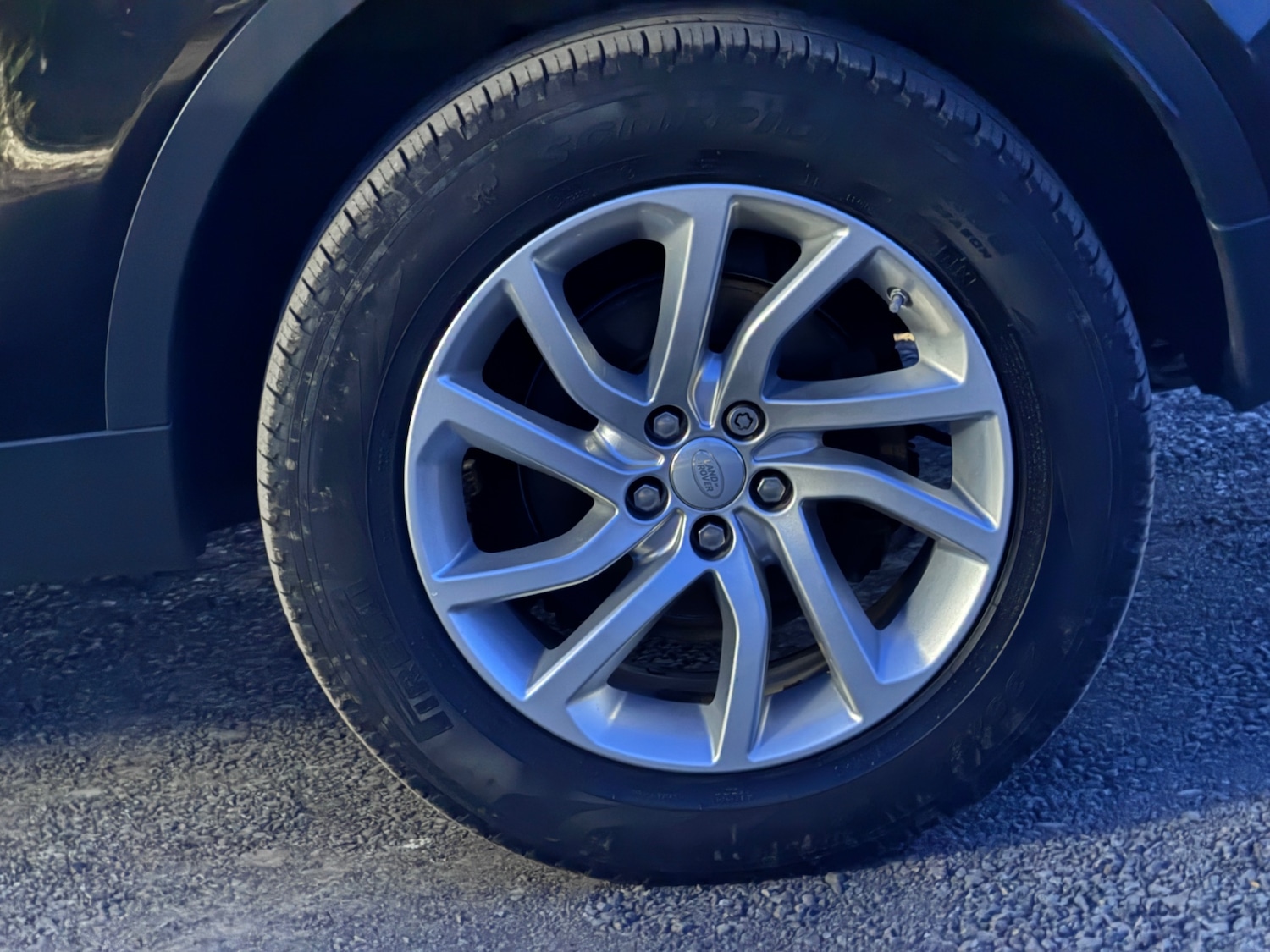 Used Land Rover Discovery Sport 2017 for sale - 76179100: Photo 28