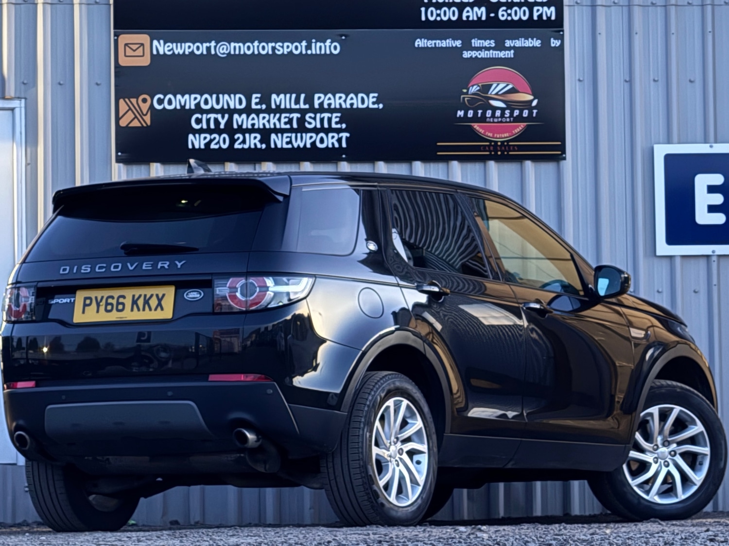 Used Land Rover Discovery Sport 2017 for sale - 76179100: Photo 5