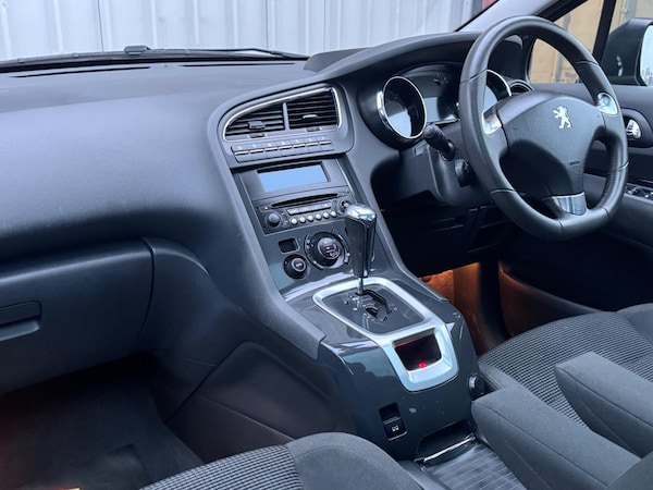 Used Peugeot 5008 2013 for sale - 76247083: Photo 13