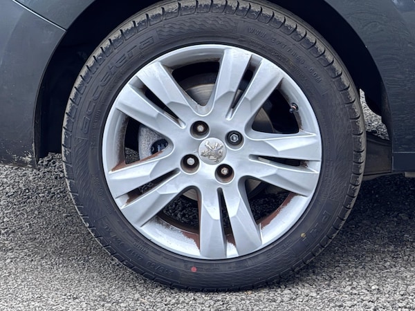 Used Peugeot 5008 2013 for sale - 76247083: Photo 27