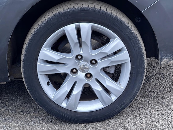 Used Peugeot 5008 2013 for sale - 76247083: Photo 29