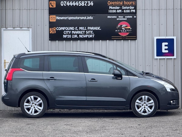 Used Peugeot 5008 2013 for sale - 76247083: Photo 7