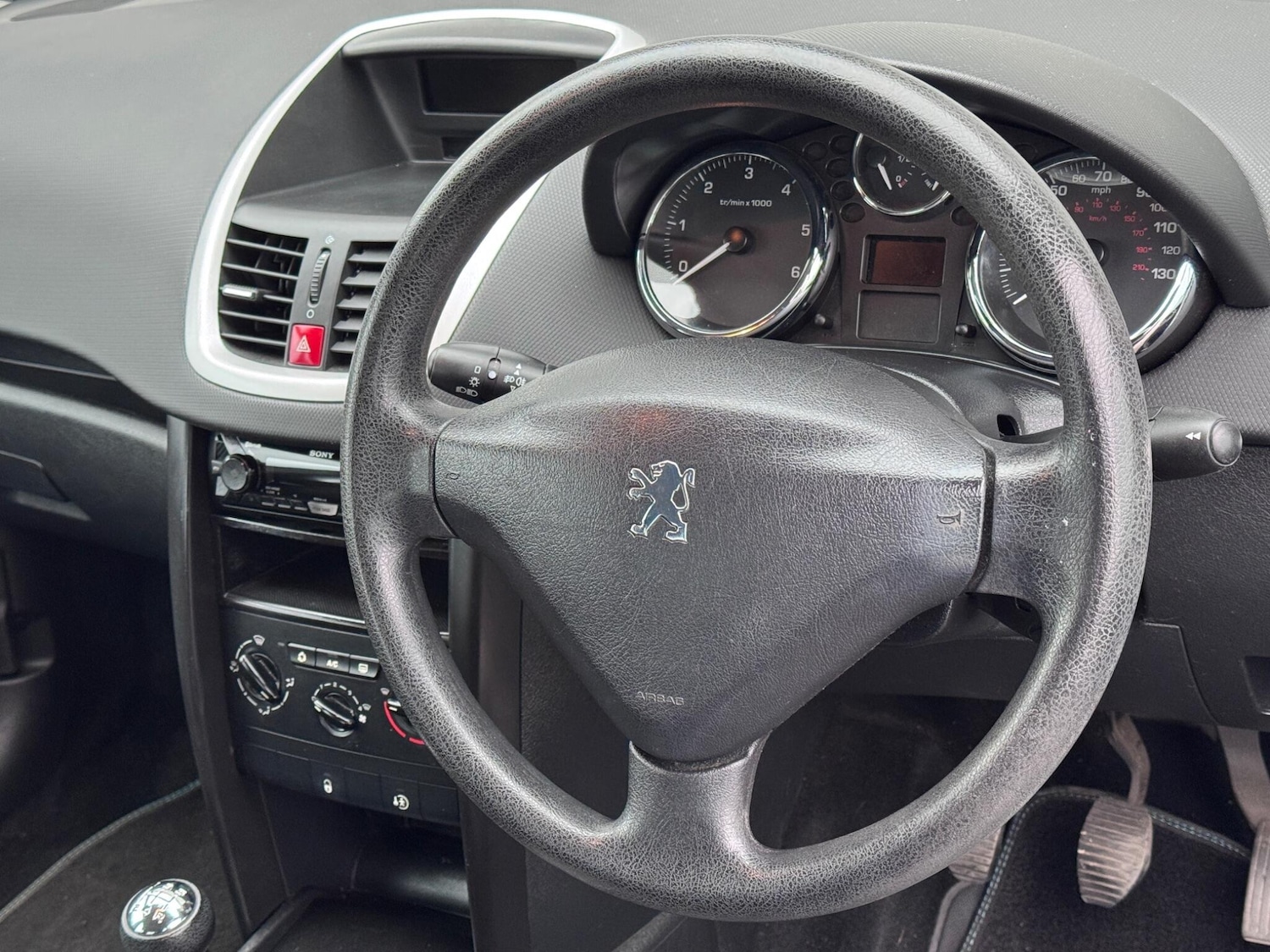 Used Peugeot 207 2009 for sale - 76314709: Photo 11