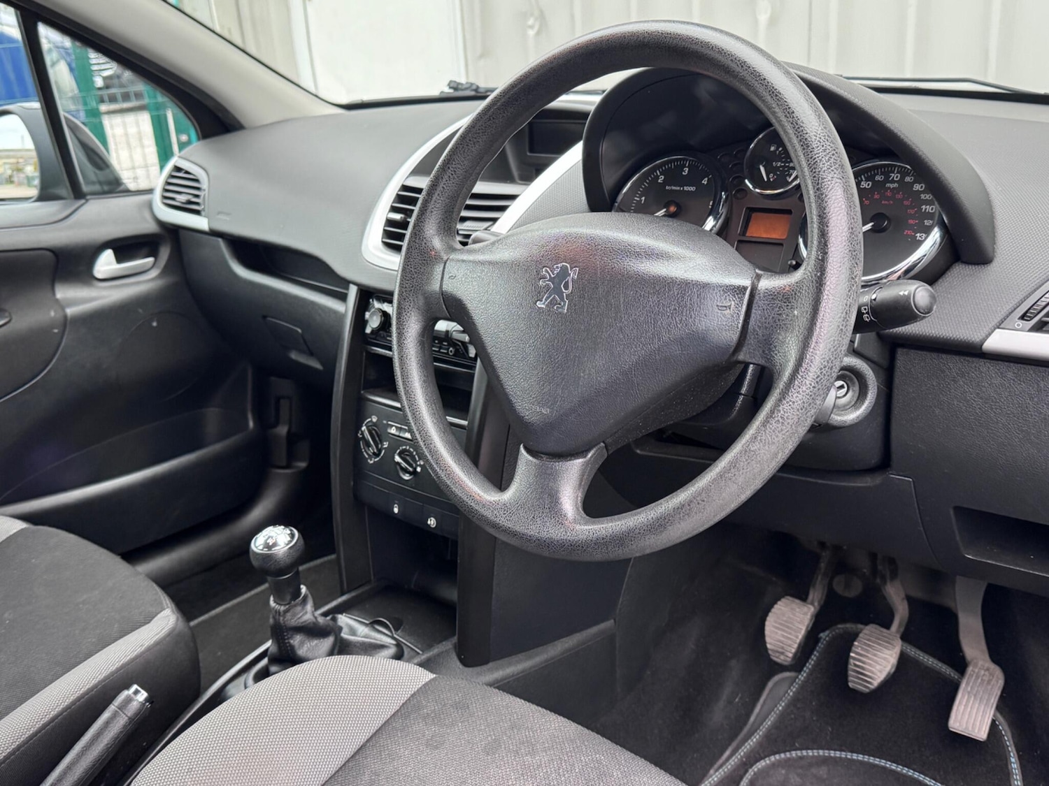 Used Peugeot 207 2009 for sale - 76314709: Photo 13