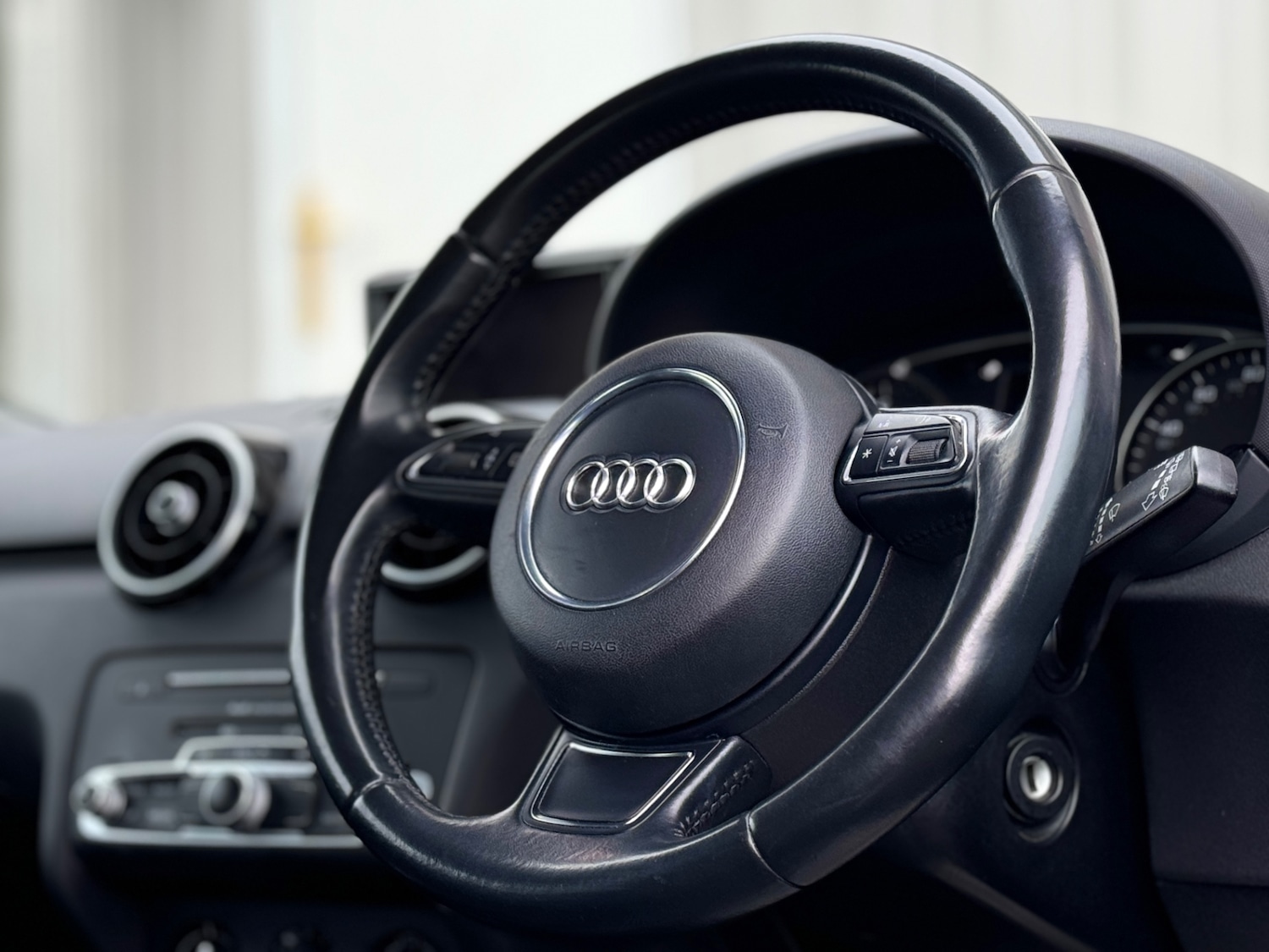 Used Audi A1 2015 for sale - 76428342: Photo 7