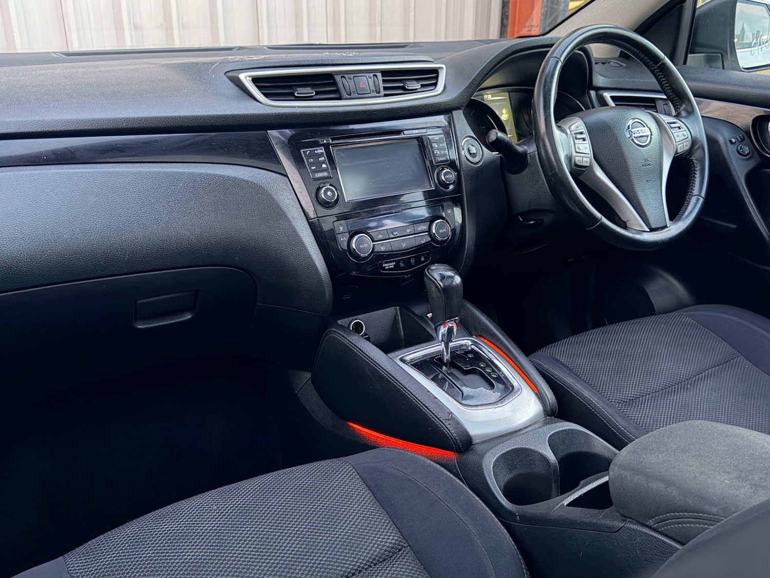 Used Nissan Qashqai 2014 for sale - 77549262: Photo 11