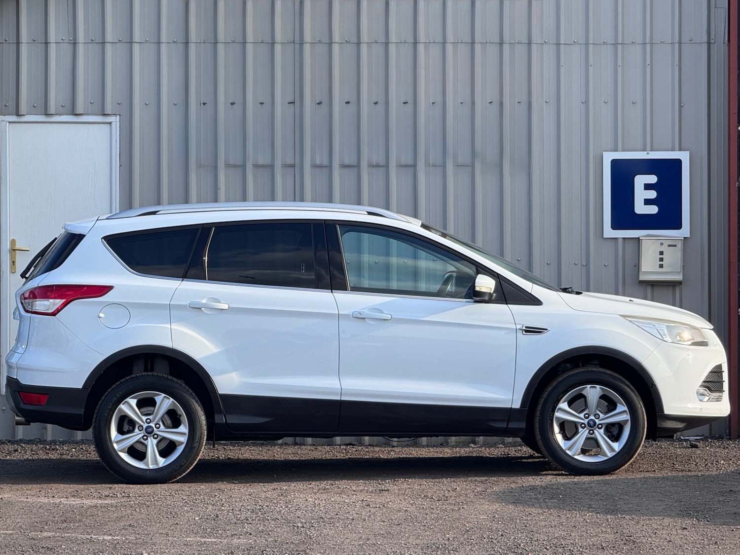 Used Ford Kuga 2014 for sale - 77611368: Photo 6