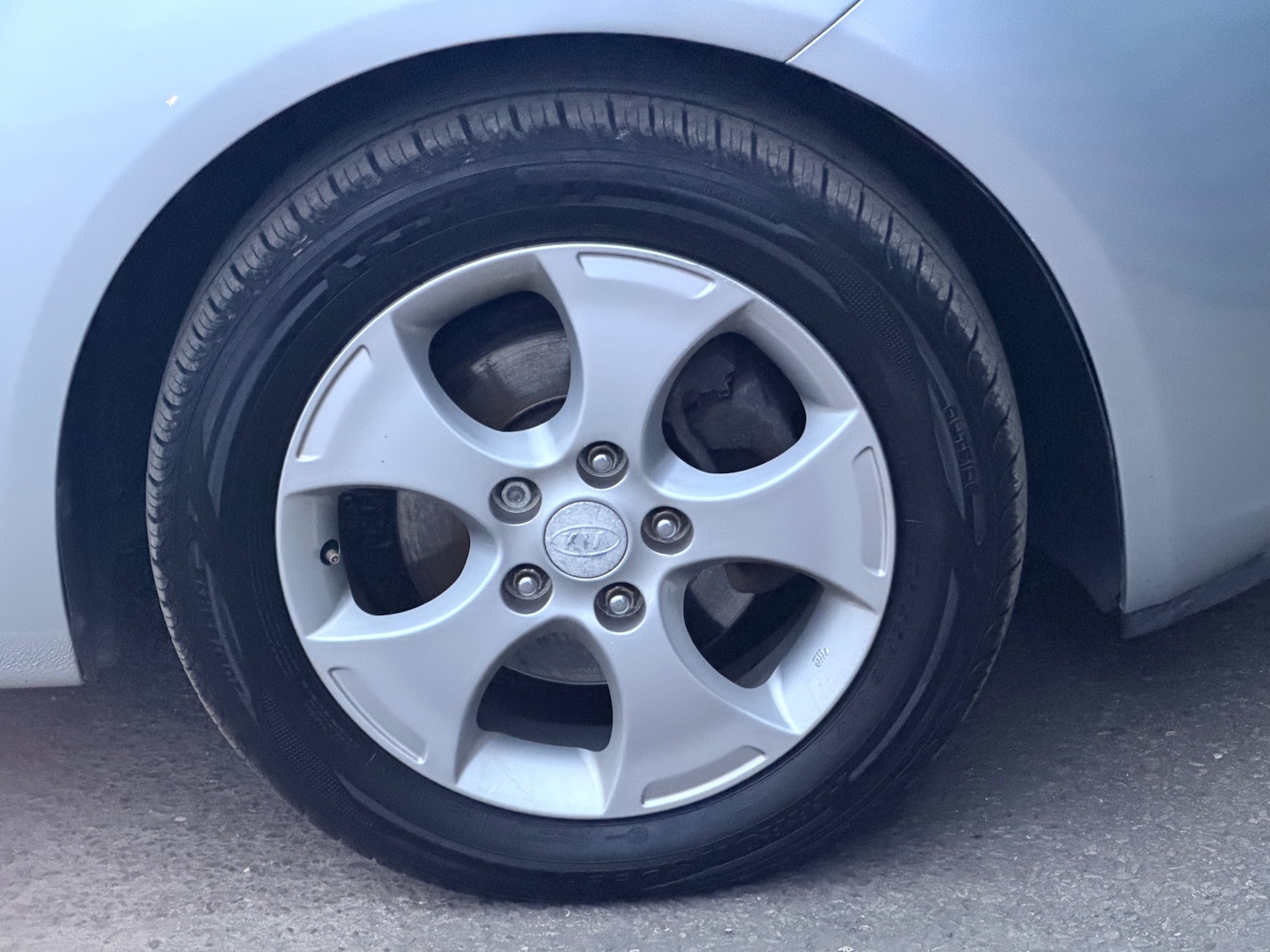 Used Kia Venga 2010 for sale - 78213910: Photo 23