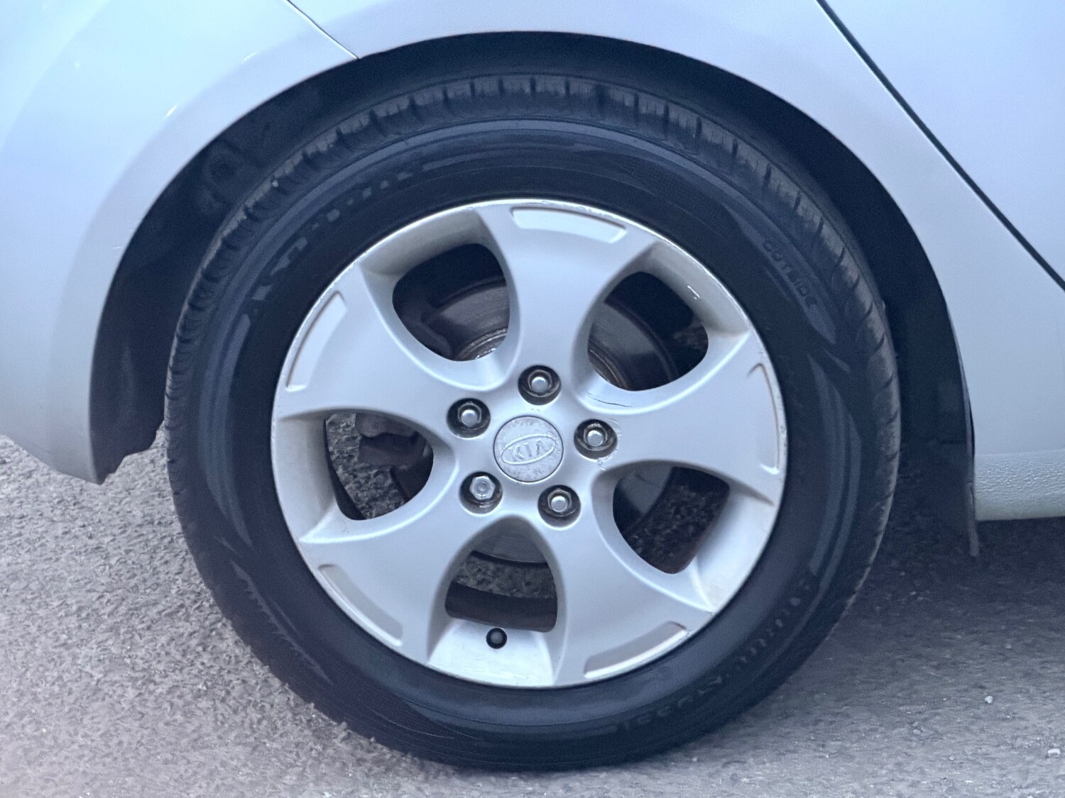 Used Kia Venga 2010 for sale - 78213910: Photo 24