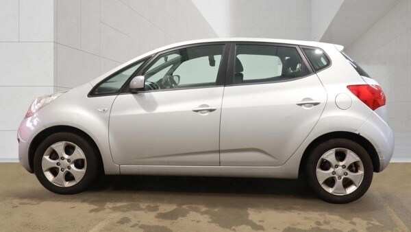 Used Kia Venga 2010 for sale - 78213910: Photo 6