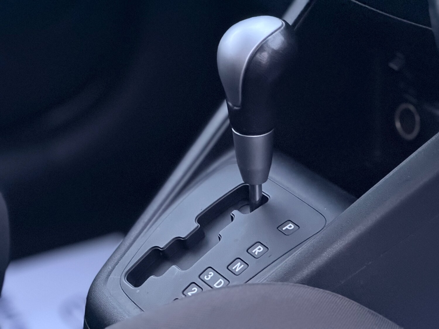 Used Kia Venga 2010 for sale - 78213910: Photo 9