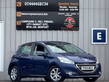 Used Peugeot 208 2014 for sale - 75669328: Photo