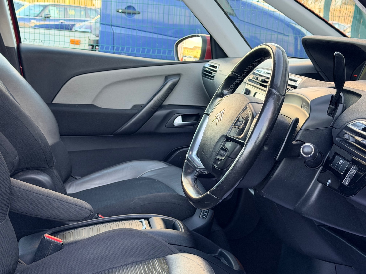 Used Citroen C4 Picasso 2015 for sale - 76521253: Photo 19