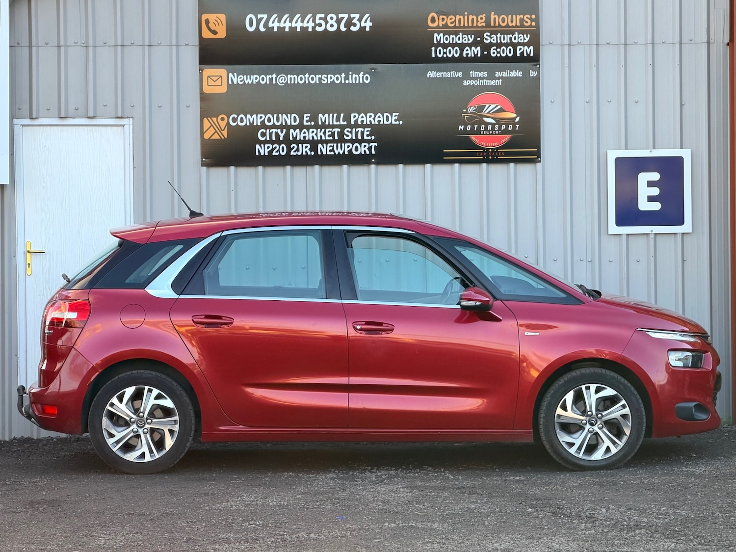 Used Citroen C4 Picasso 2015 for sale - 76521253: Photo 8