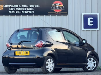 Used Toyota AYGO 2013 for sale - 77893149: Photo