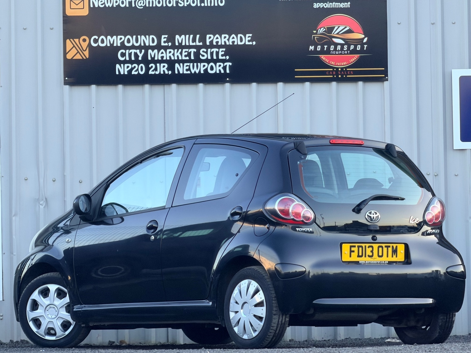 Used Toyota AYGO 2013 for sale - 77893149: Photo 5