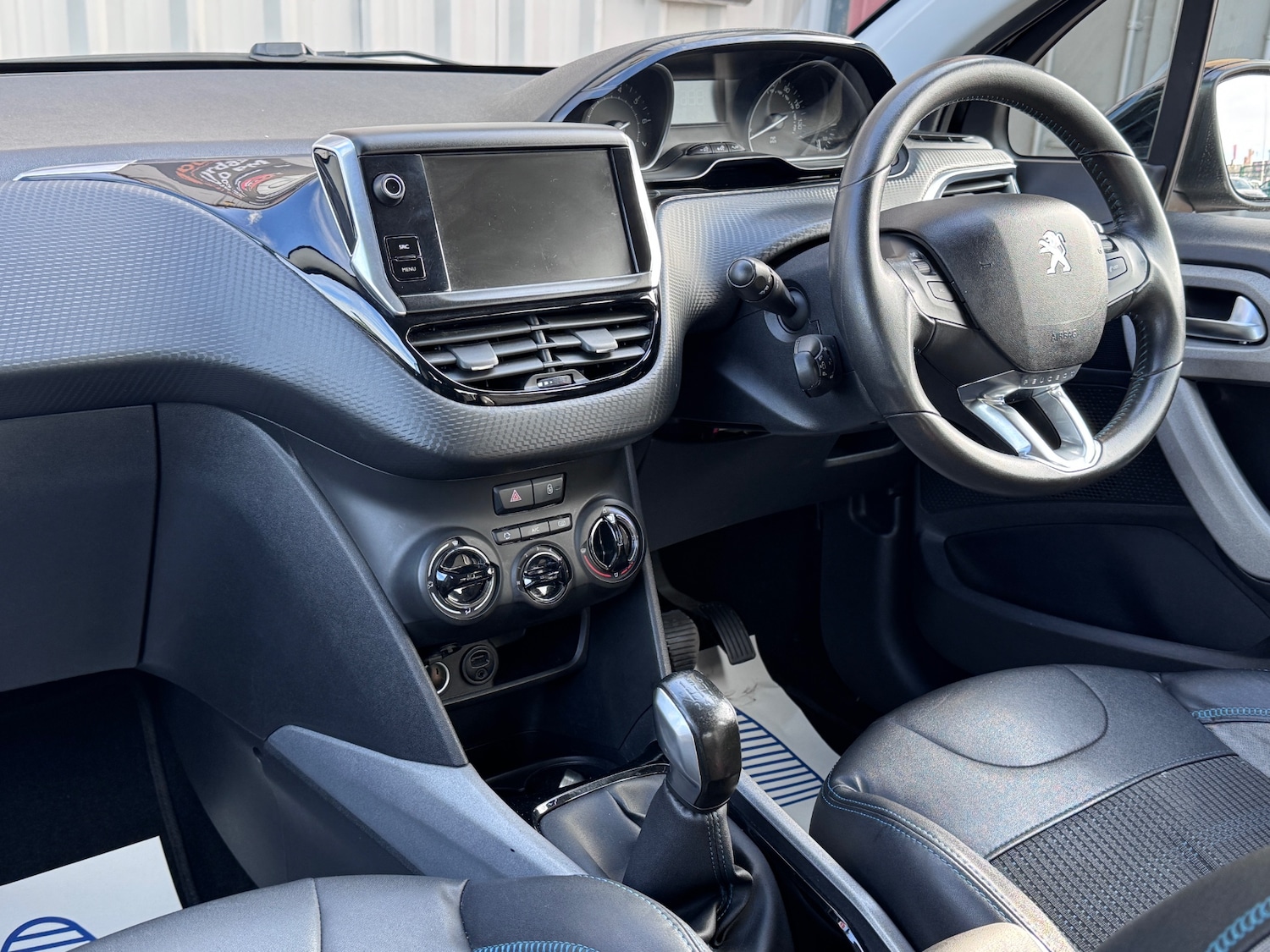 Used Peugeot 2008 2015 for sale - 76226173: Photo 12