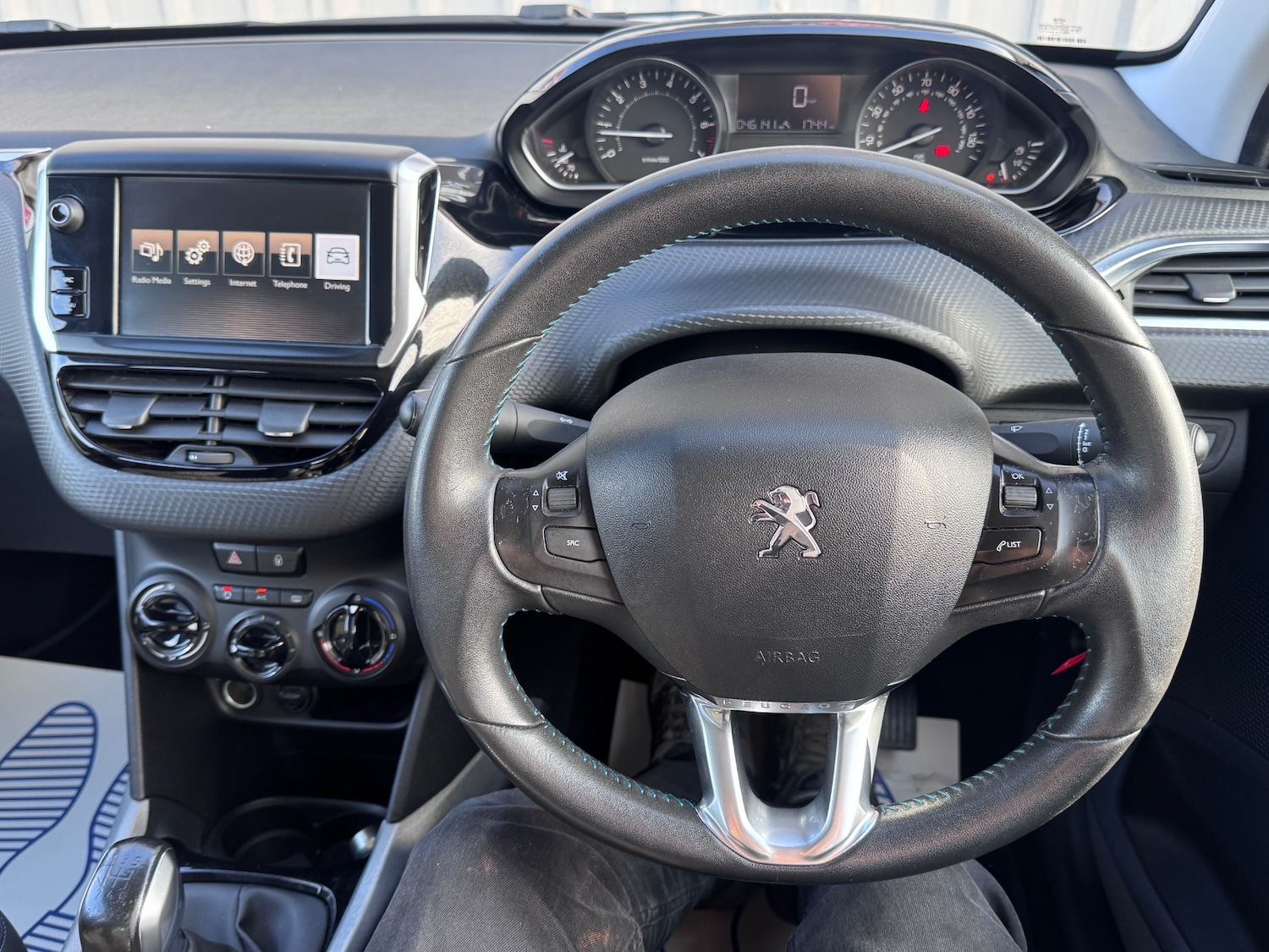 Used Peugeot 2008 2015 for sale - 76226173: Photo 18