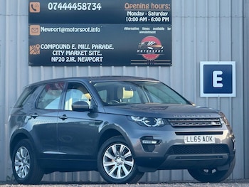 2015 (65) - 2.0 TD4 SE Tech Auto 4WD Euro 6 (s/s) 5dr