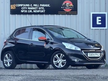 Used Peugeot 208 2014 for sale - 77893151: Photo