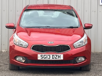 Used Kia Ceed 2013 for sale - 77766810: Photo