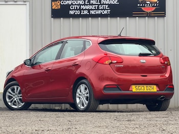 Used Kia Ceed 2013 for sale - 77766810: Photo