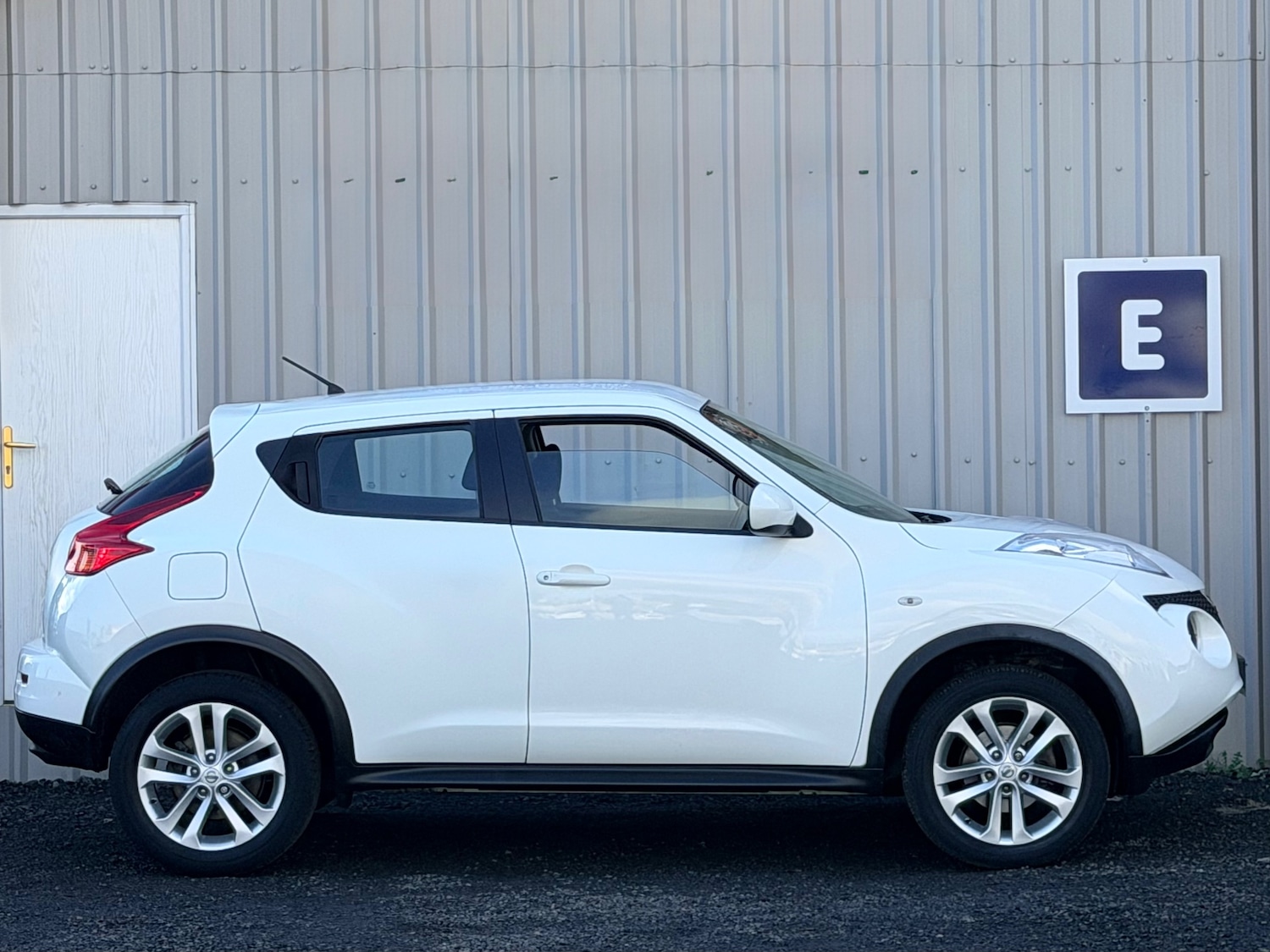 Used Nissan Juke 2014 for sale - 77008930: Photo 28