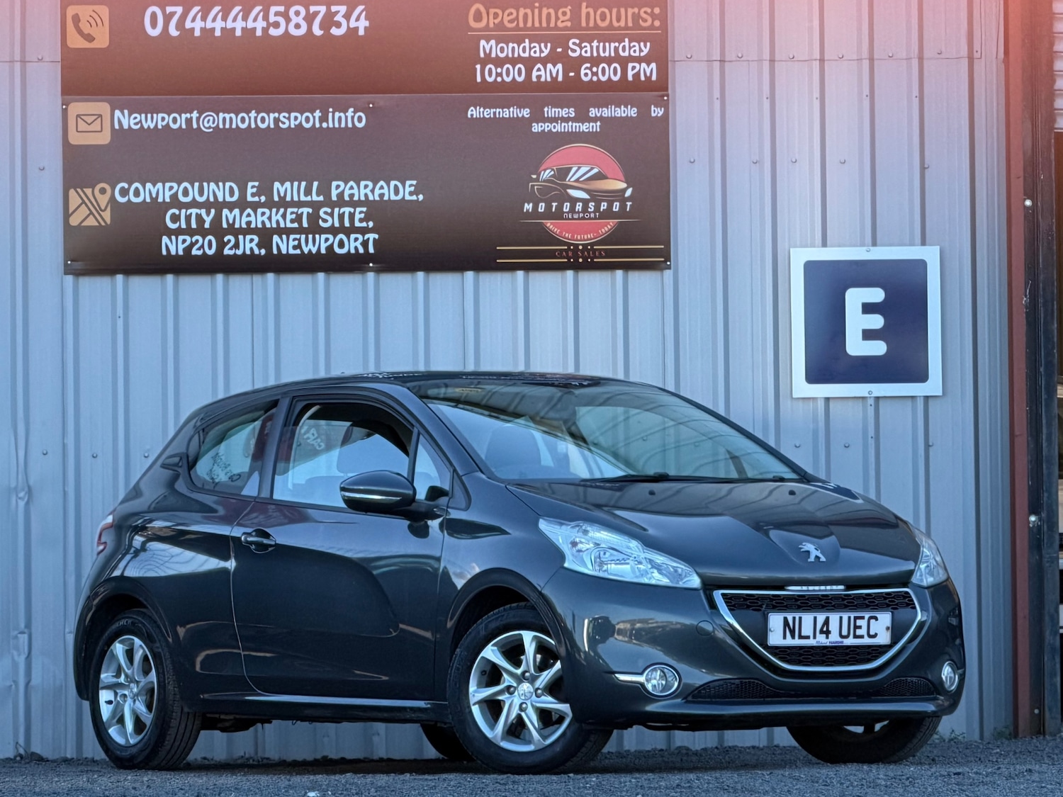 Used Peugeot 208 2014 for sale - 76655625: Photo 1