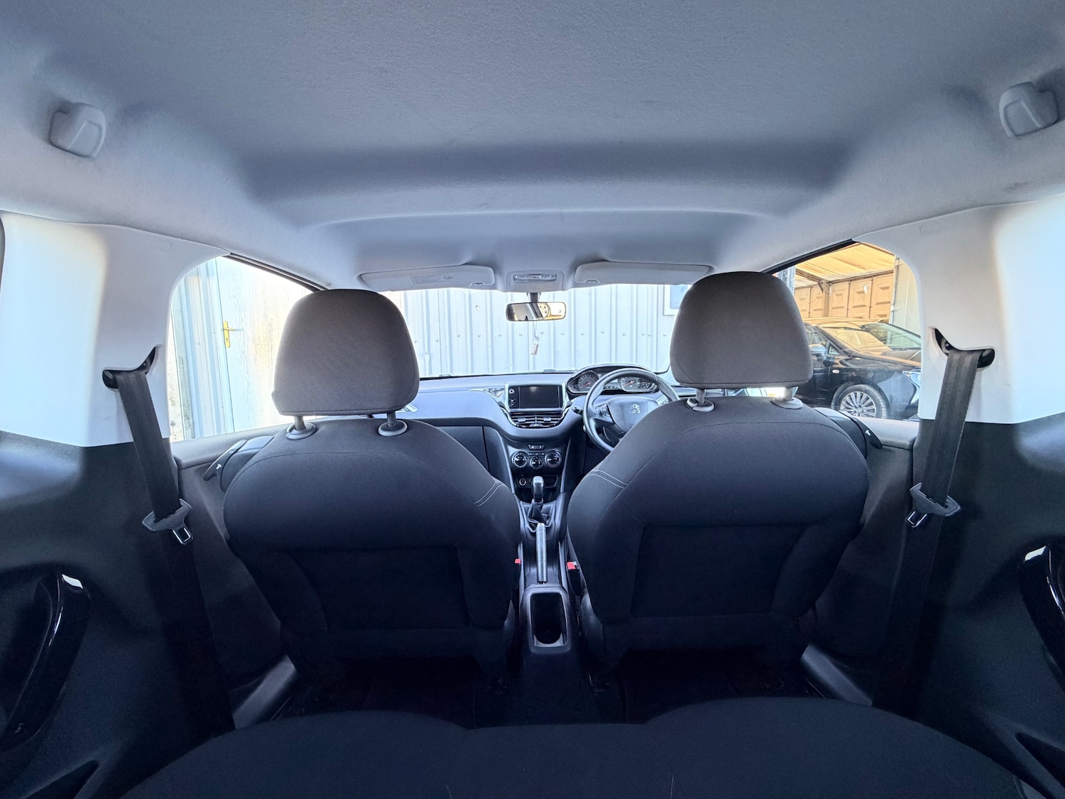 Used Peugeot 208 2014 for sale - 76655625: Photo 13