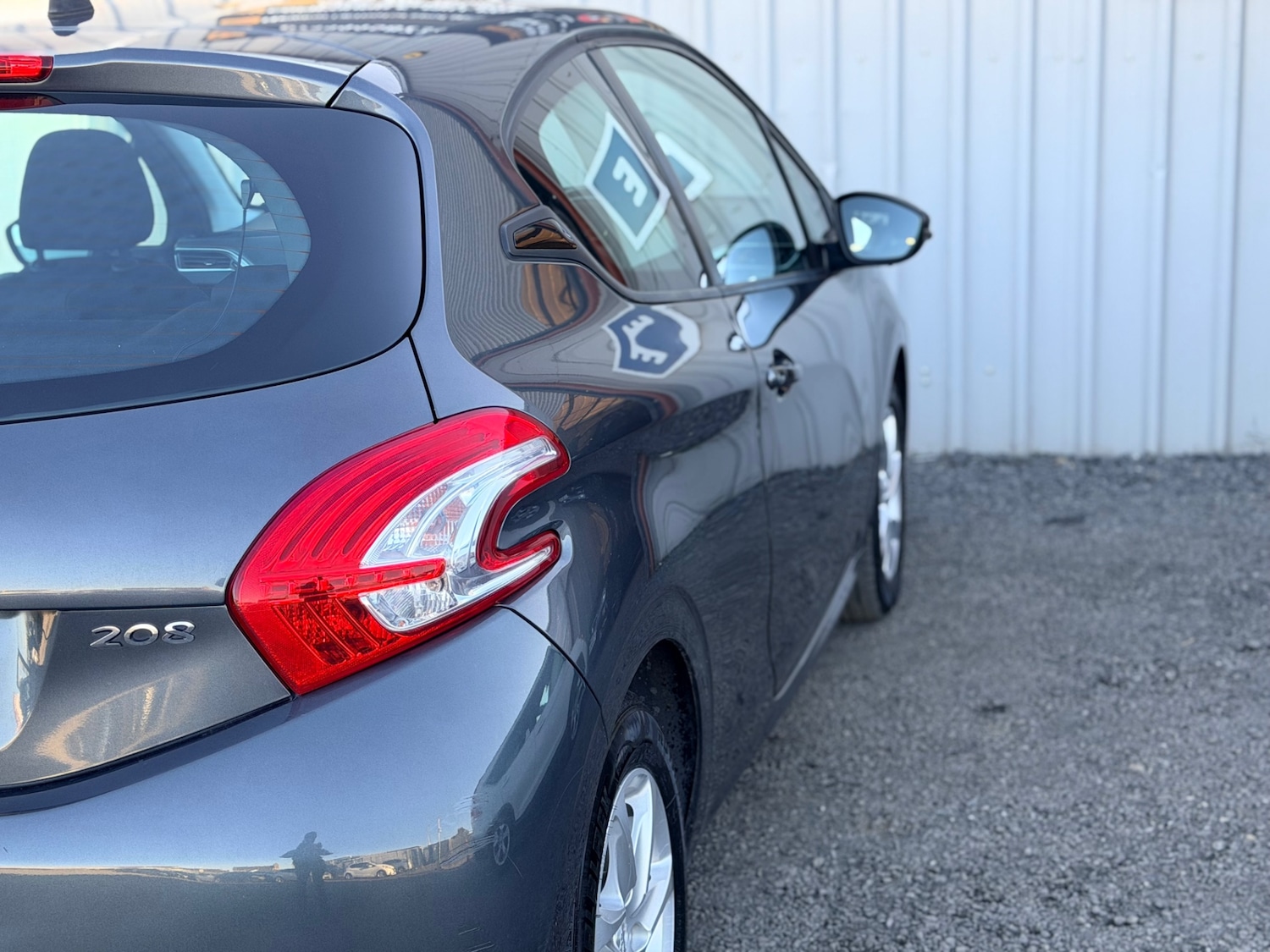 Used Peugeot 208 2014 for sale - 76655625: Photo 19