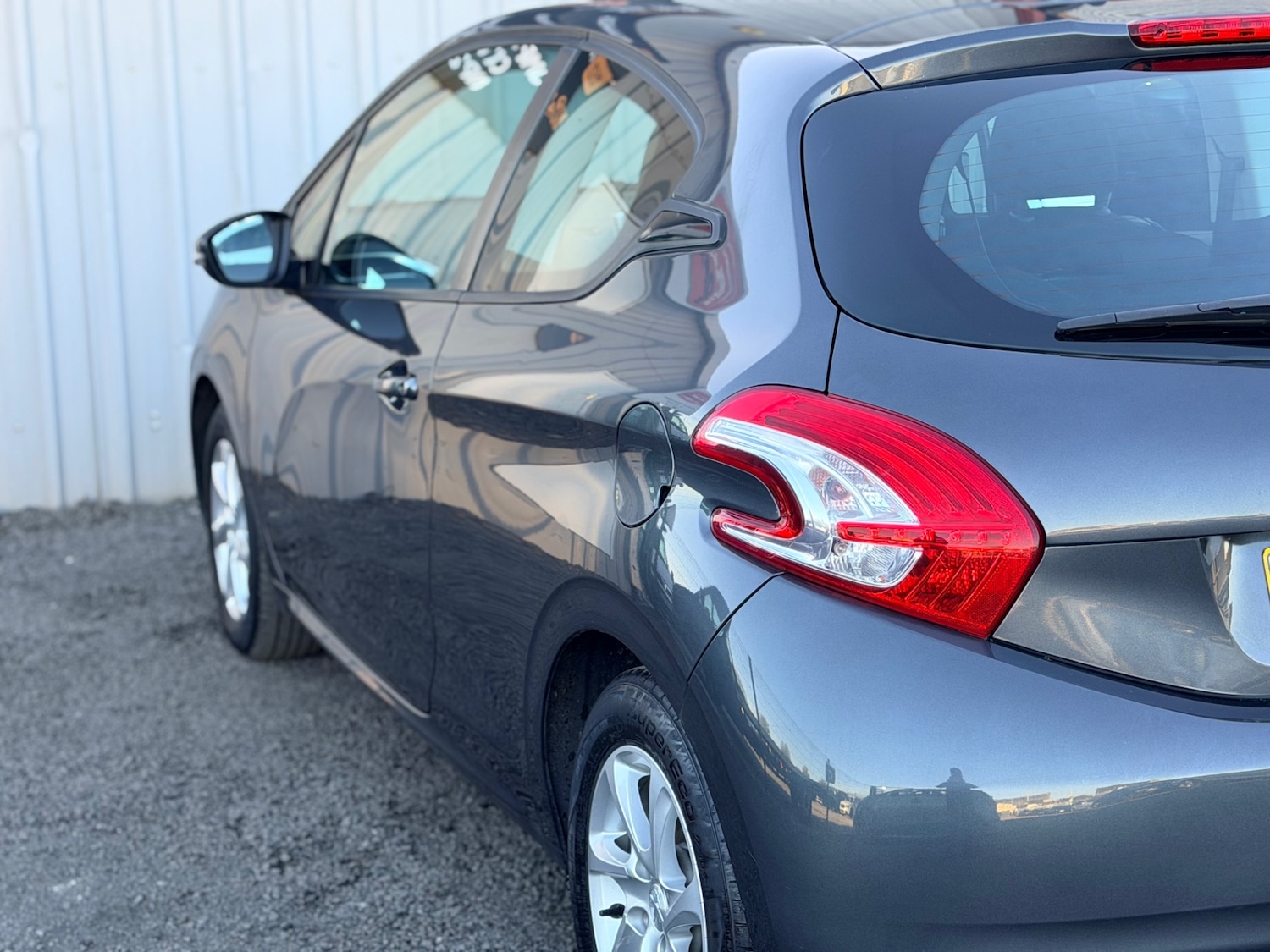 Used Peugeot 208 2014 for sale - 76655625: Photo 20