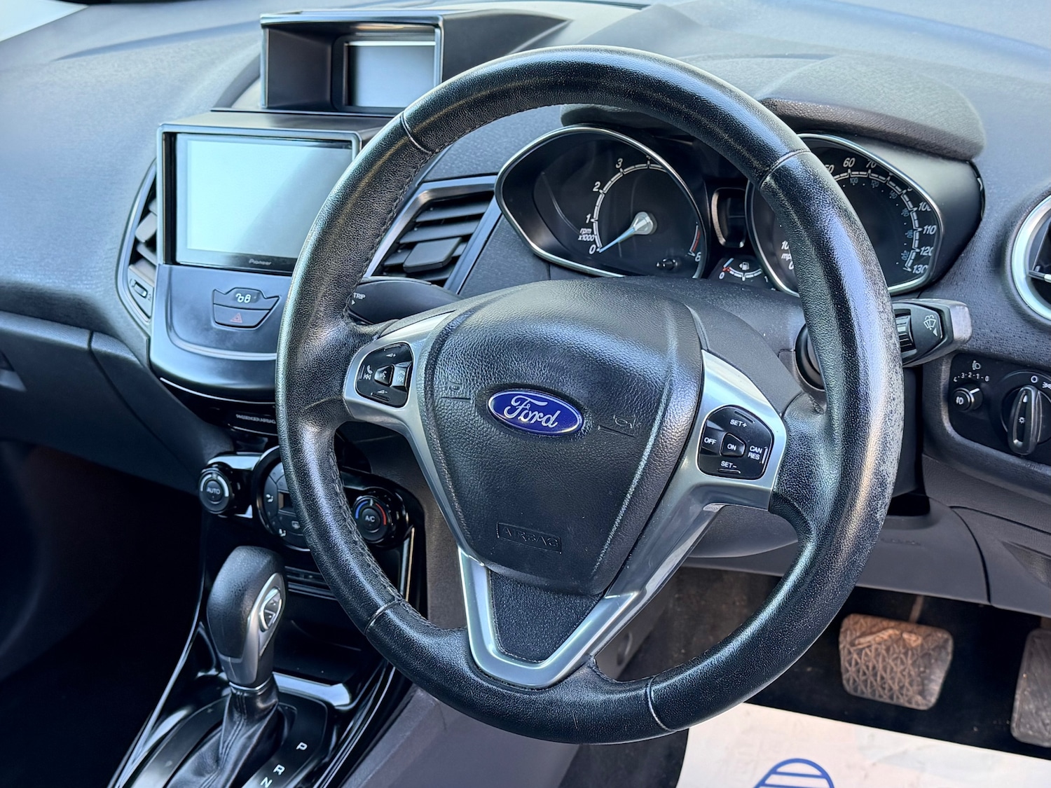 Used Ford Fiesta 2014 for sale - 77008906: Photo 10