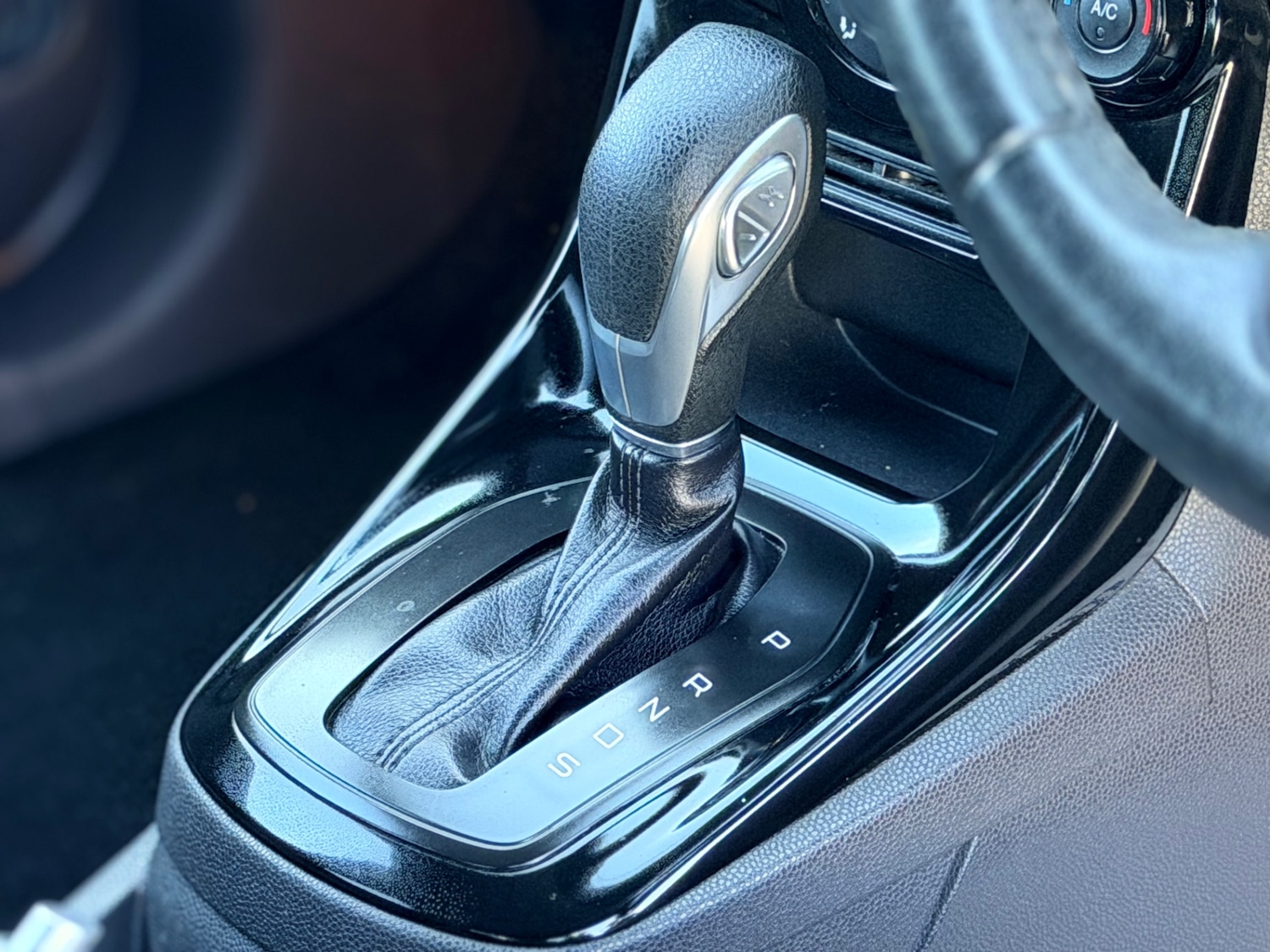 Used Ford Fiesta 2014 for sale - 77008906: Photo 11