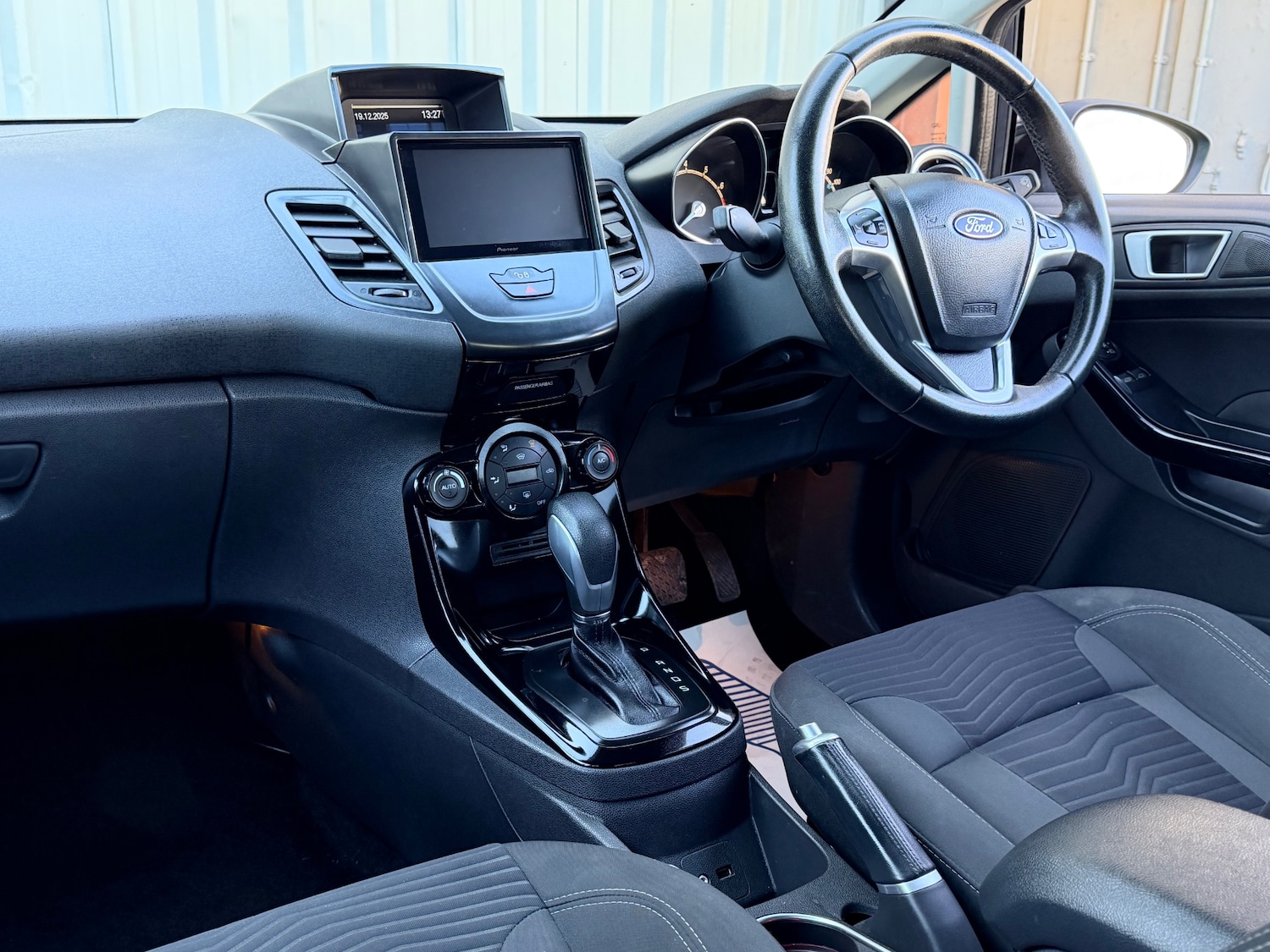 Used Ford Fiesta 2014 for sale - 77008906: Photo 12