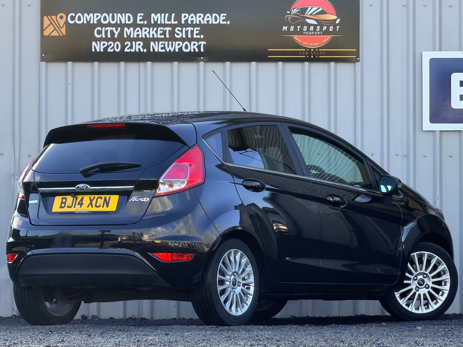 Used Ford Fiesta 2014 for sale - 77008906: Photo 7