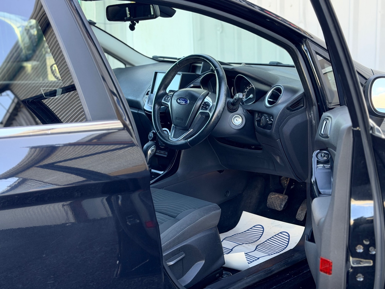 Used Ford Fiesta 2014 for sale - 77008906: Photo 9