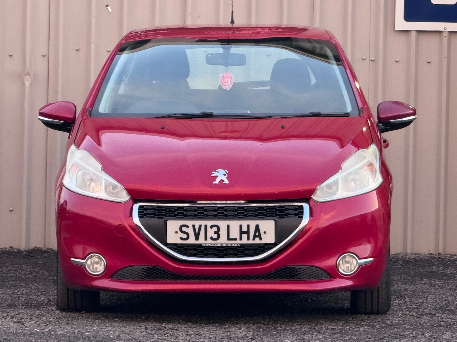 Used Peugeot 208 2013 for sale - 76369506: Photo 2