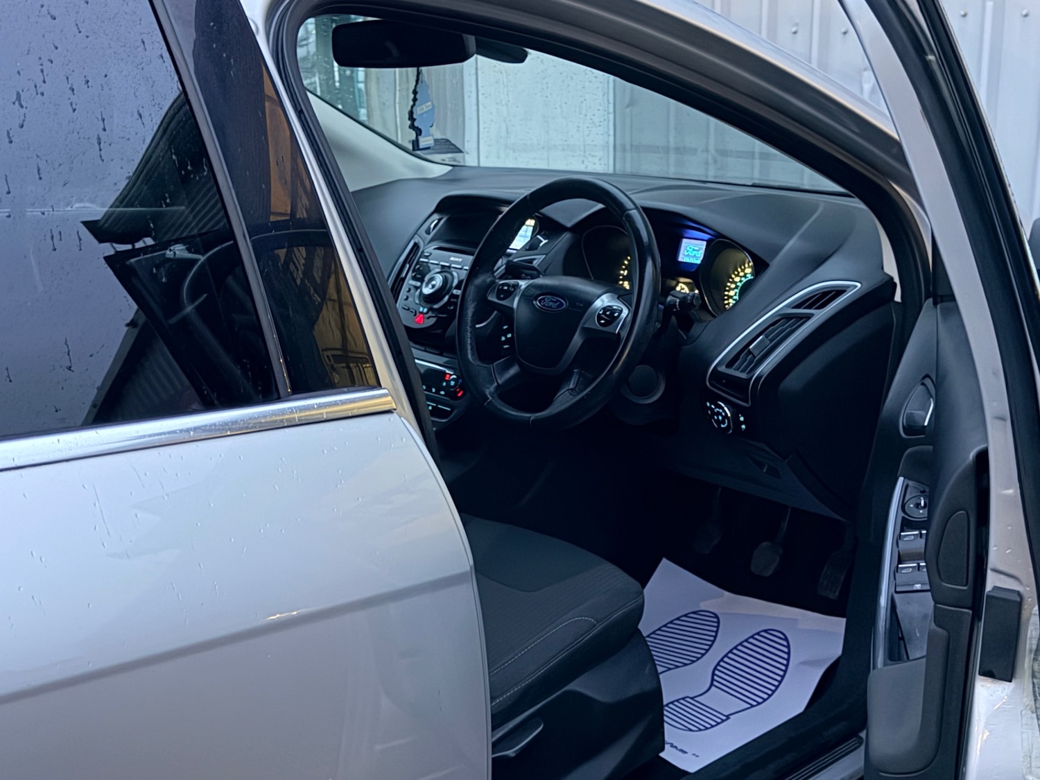 Used Ford Focus 2013 for sale - 76713353: Photo 10