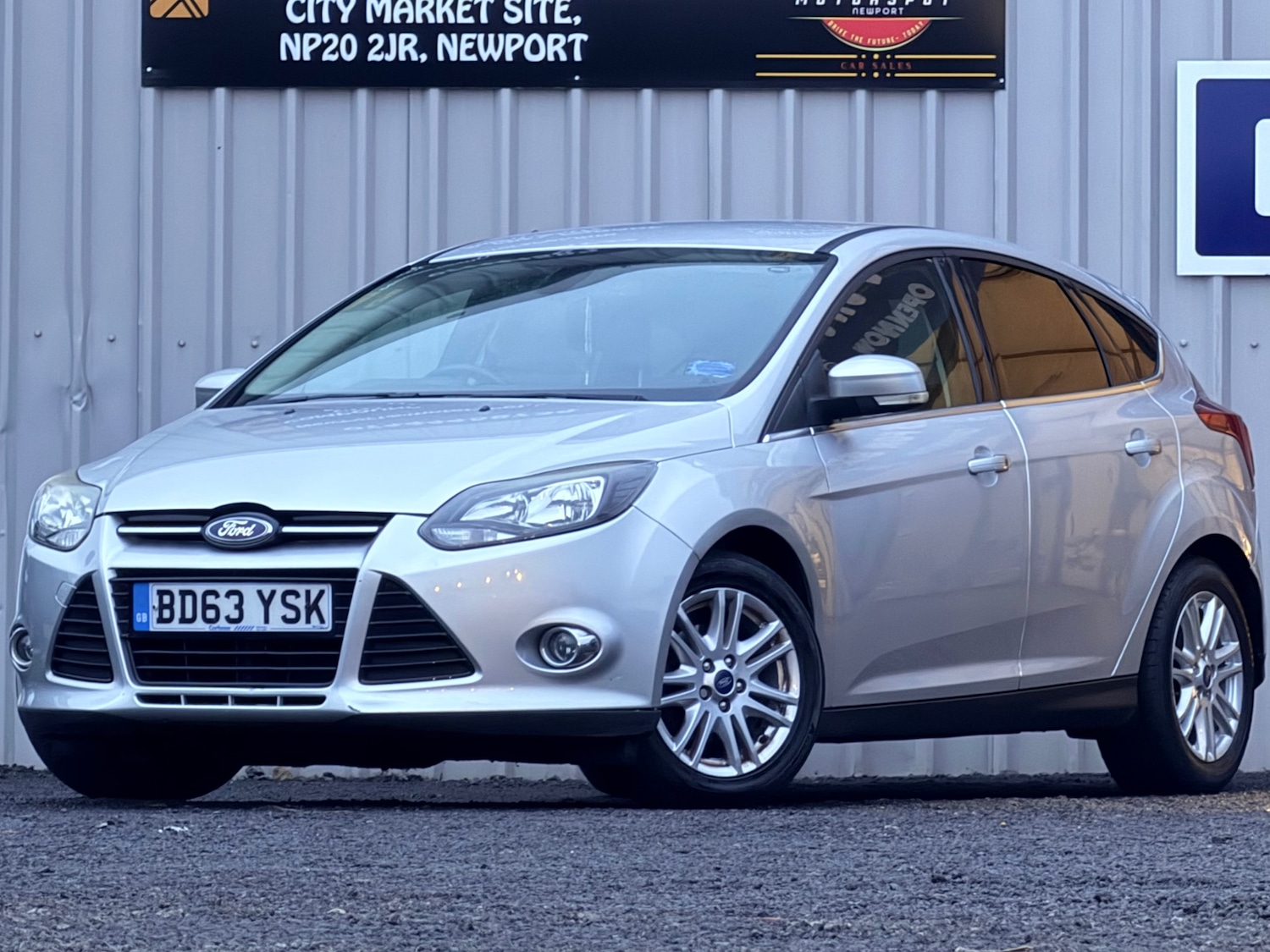 Used Ford Focus 2013 for sale - 76713353: Photo 3