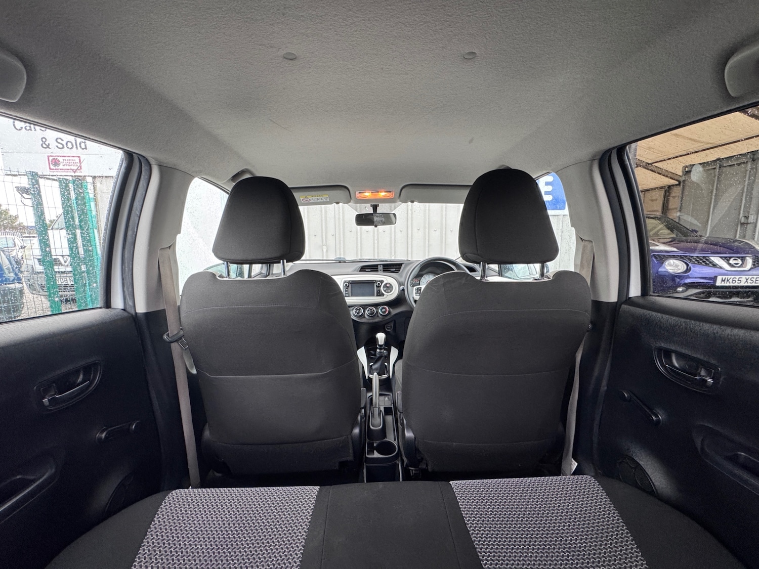 Used Toyota Yaris 2013 for sale - 76348714: Photo 14
