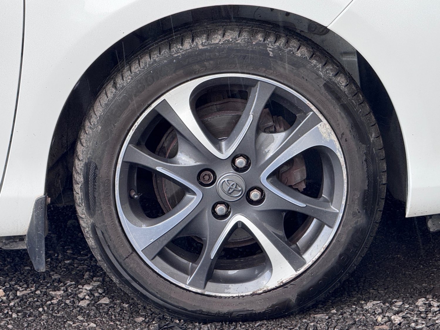Used Toyota Yaris 2013 for sale - 76348714: Photo 28
