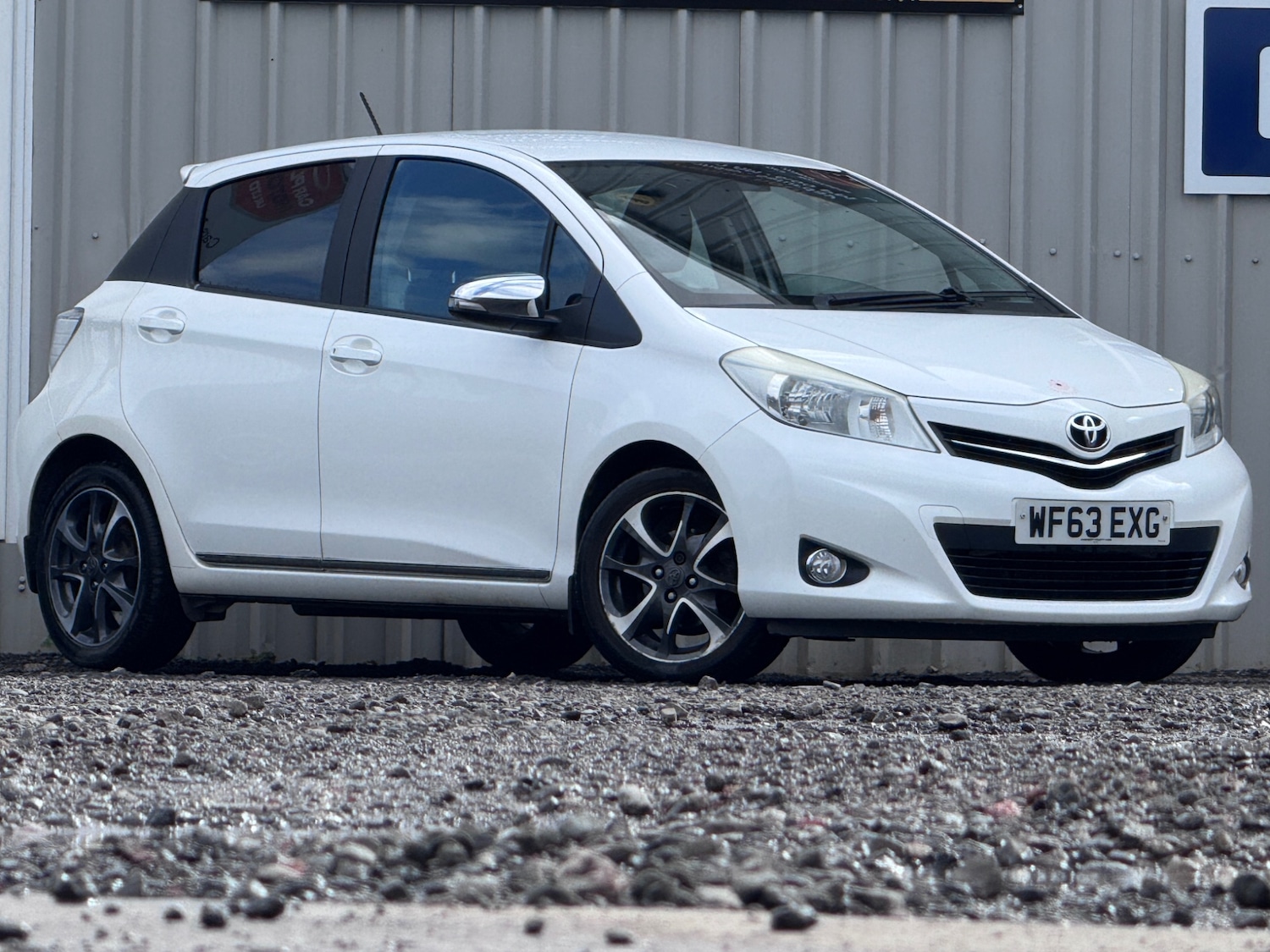 Used Toyota Yaris 2013 for sale - 76348714: Photo 3
