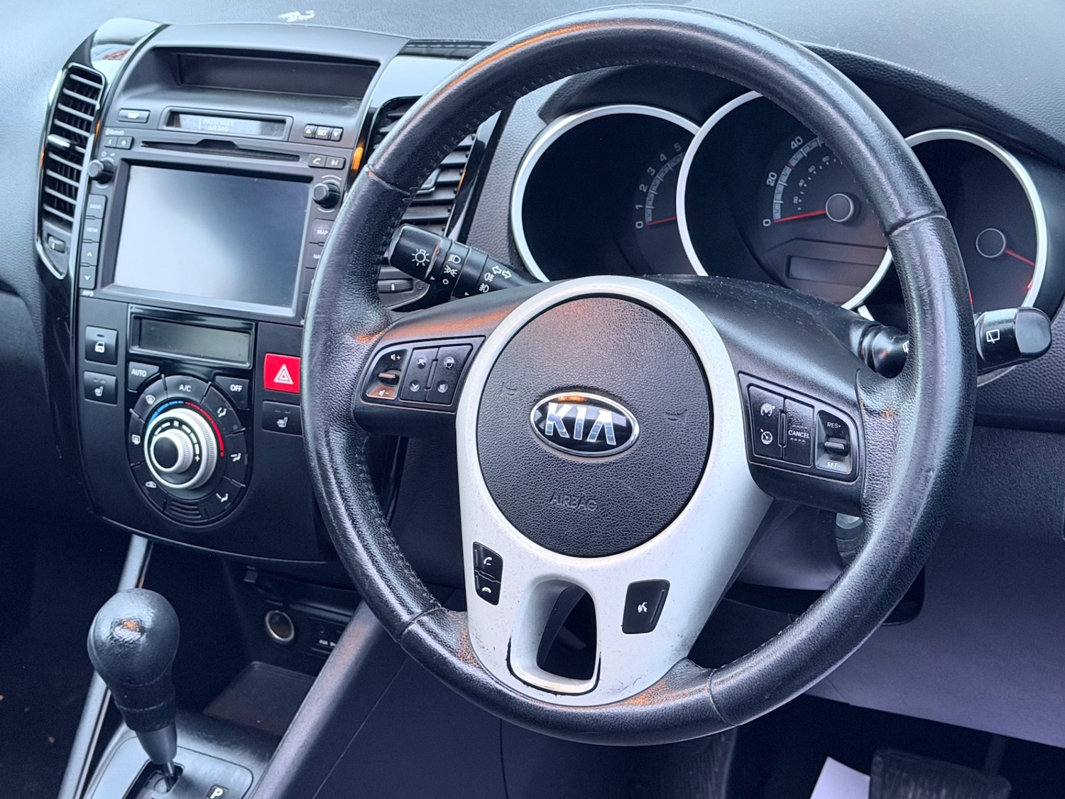 Used Kia Venga 2013 for sale - 77319934: Photo 10