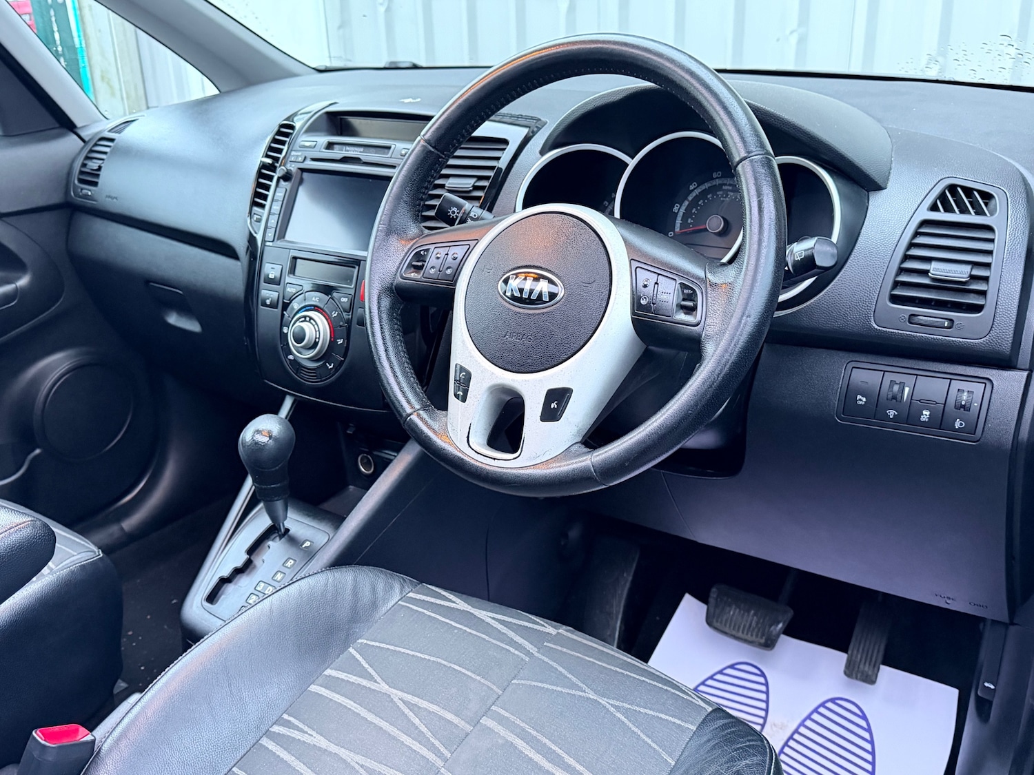 Used Kia Venga 2013 for sale - 77319934: Photo 14