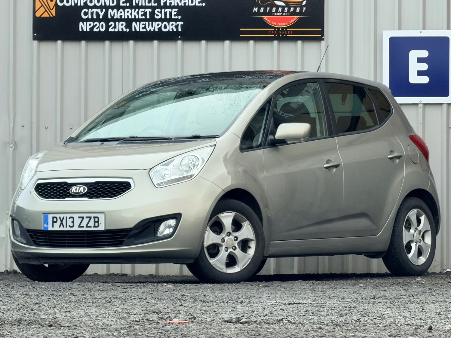 Used Kia Venga 2013 for sale - 77319934: Photo 3