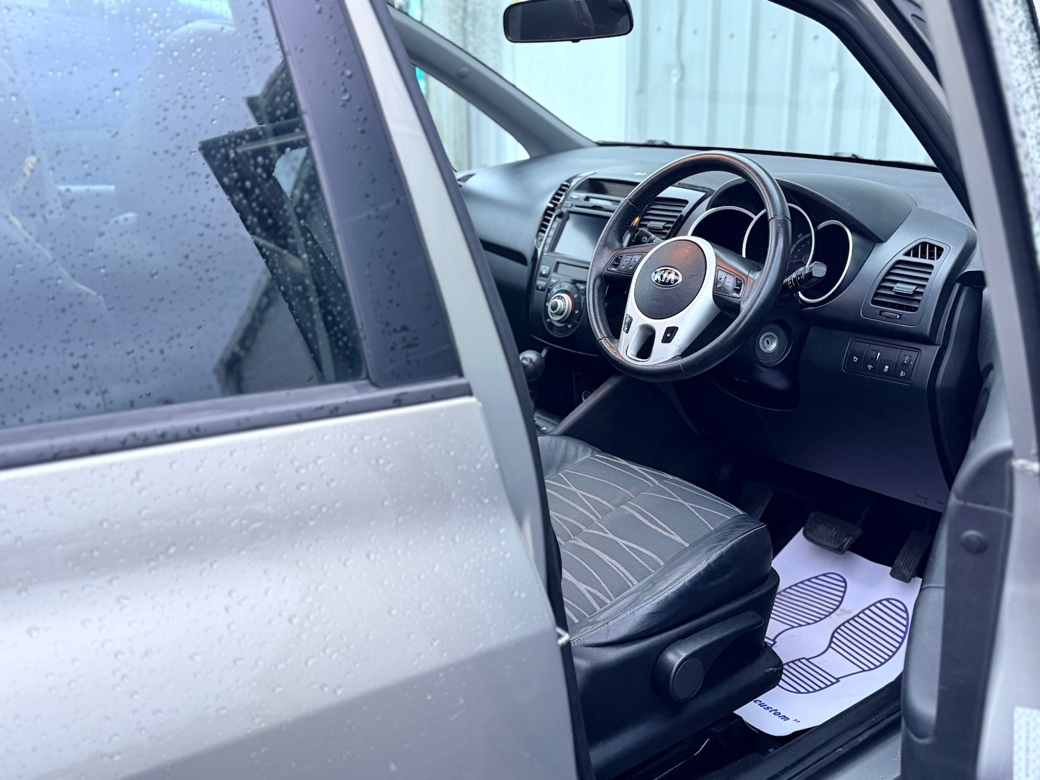 Used Kia Venga 2013 for sale - 77319934: Photo 9