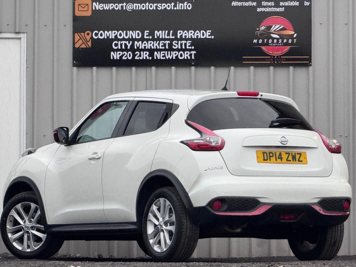 Used Nissan Juke 2014 for sale - 76348665: Photo 6